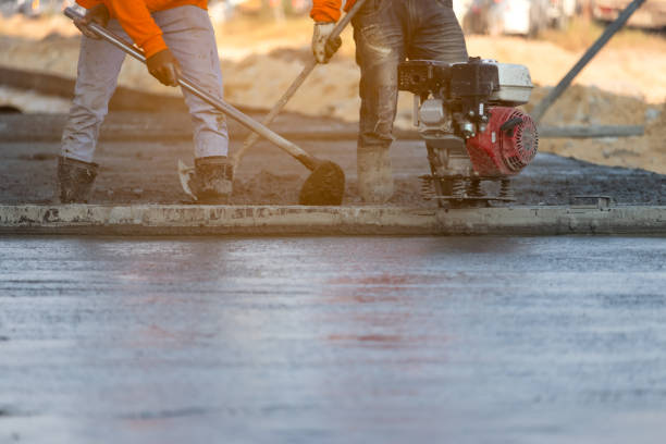 Best Concrete Driveway Installation in Round Lake Beach, IL